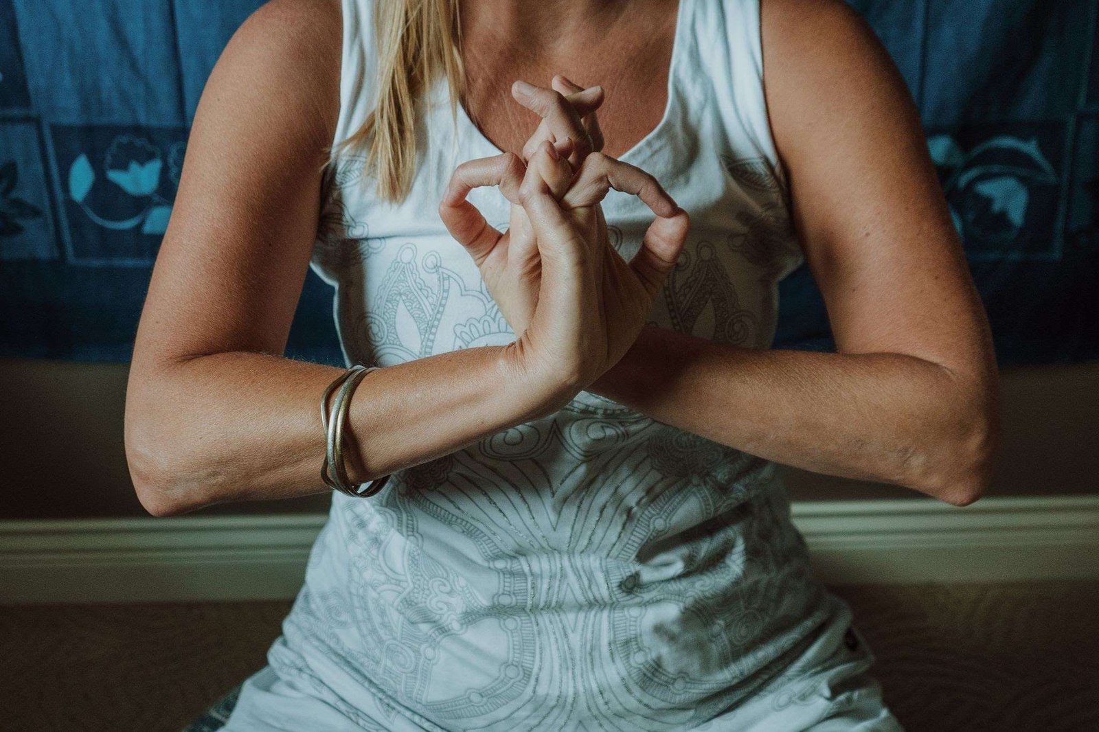 Abhaya Hridya Mudra